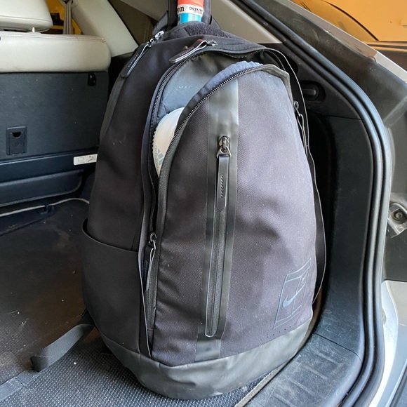 nike court advantage tennis bag